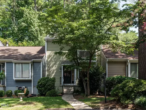 837 Green Ridge Dr, Raleigh, NC 27609