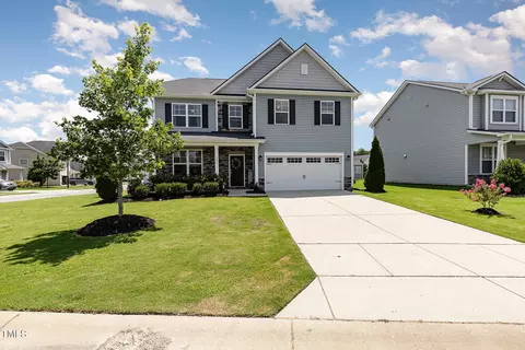 609 Golden Plum Ln, Zebulon, NC 27597