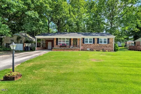 549 Sagefield Dr, Henderson, NC 27537