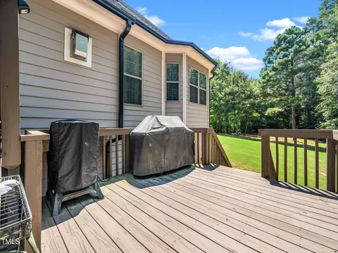 Exterior - 1005 Brianside Ct, Wake Forest, NC 27587 photo 6 of 12