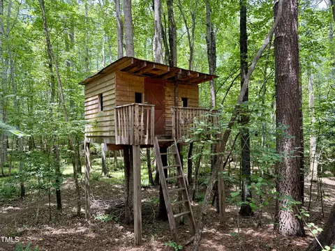 Exterior - 1005 Brianside Ct, Wake Forest, NC 27587 photo 3 of 12