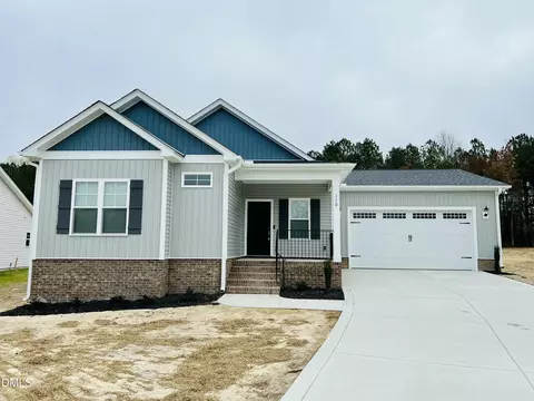 110 Sagewood Dr, Dudley, NC 28333
