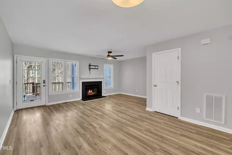 6036 Epping Forest Dr, Raleigh, NC 27613