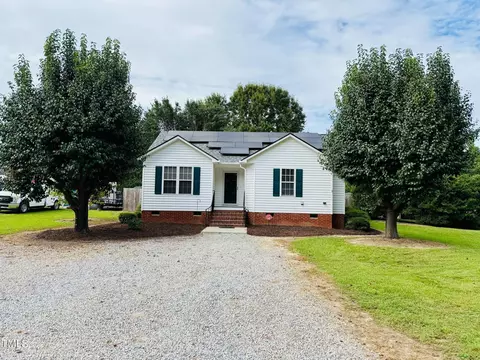 100 Bryant Drive Dr, Smithfield, NC 27577