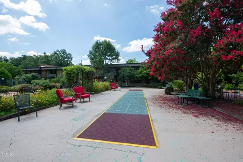 Exterior - 807 W Trinity Ave #232, Durham, NC 27701 photo 3 of 11