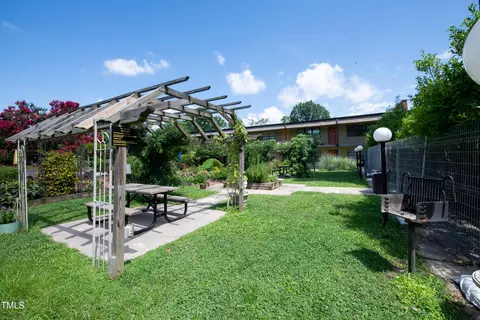 Exterior - 807 W Trinity Ave #232, Durham, NC 27701 photo 8 of 11