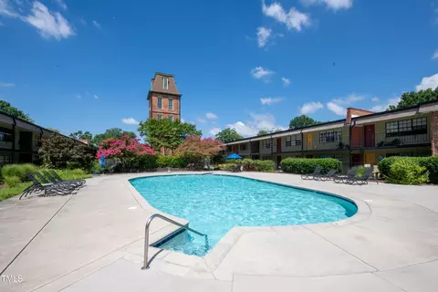 Exterior - 807 W Trinity Ave #232, Durham, NC 27701 photo 5 of 11
