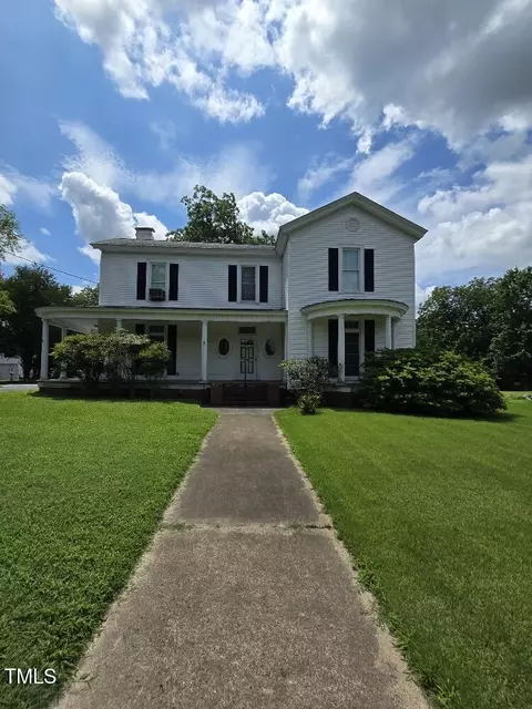 412 Kingsbury St, Oxford, NC 27565
