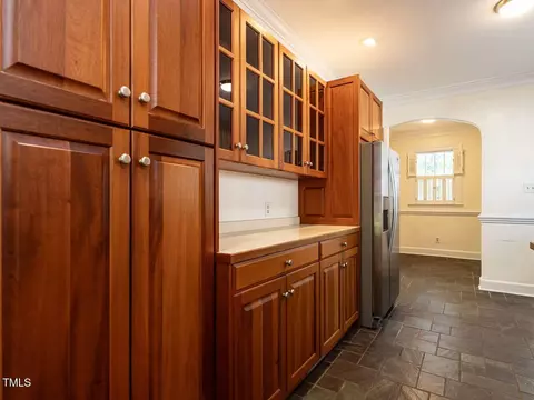 Kitchen - 2715 Vanderbilt Ave, Raleigh, NC 27607 photo 4 of 5