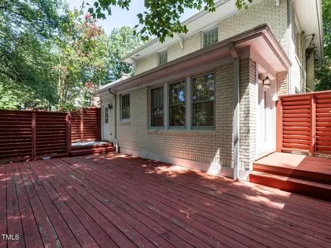 Exterior - 2715 Vanderbilt Ave, Raleigh, NC 27607 photo 4 of 10