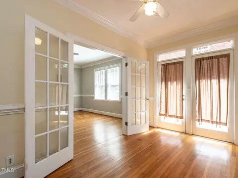 Entry Way - 2715 Vanderbilt Ave, Raleigh, NC 27607 photo 2 of 3