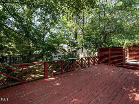 Exterior - 2715 Vanderbilt Ave, Raleigh, NC 27607 photo 6 of 10