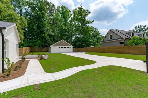 Exterior - 2100 Summit St, Durham, NC 27707 photo 6 of 11