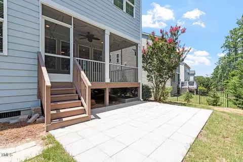 Exterior - 304 White Iris Loop, Cary, NC 27519 photo 5 of 20