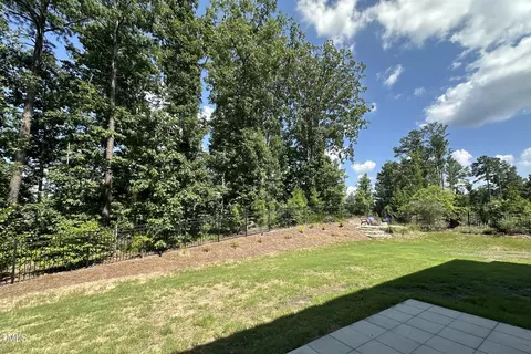 Exterior - 304 White Iris Loop, Cary, NC 27519 photo 6 of 20