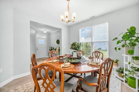 Dining - 7106 Cabernet Franc Dr, Willow Spring, NC 27592 photo 3 of 4