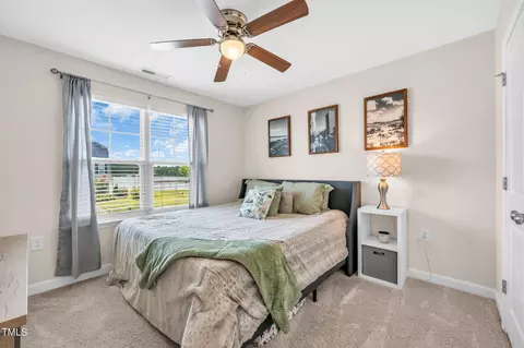Bedroom - 7106 Cabernet Franc Dr, Willow Spring, NC 27592 photo 3 of 9