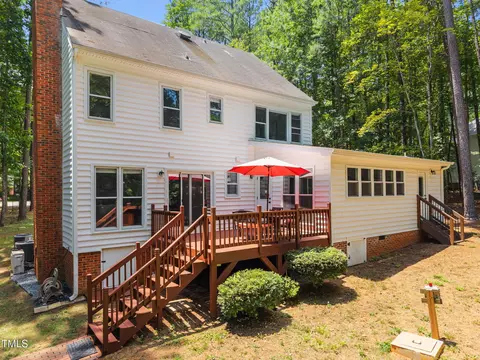 Exterior - 2809 Elsbeth Ct, Wake Forest, NC 27587 photo 11 of 14