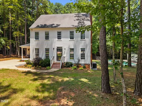 Exterior - 2809 Elsbeth Ct, Wake Forest, NC 27587 photo 3 of 14