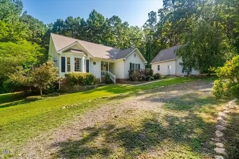 Exterior - 213 Oakcrest Dr, Wake Forest, NC 27587 photo 2 of 10