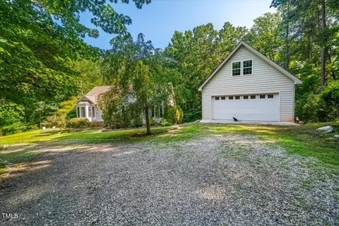 Exterior - 213 Oakcrest Dr, Wake Forest, NC 27587 photo 5 of 10