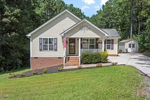 4080 Brooksdale Dr, Franklinton, NC 27525