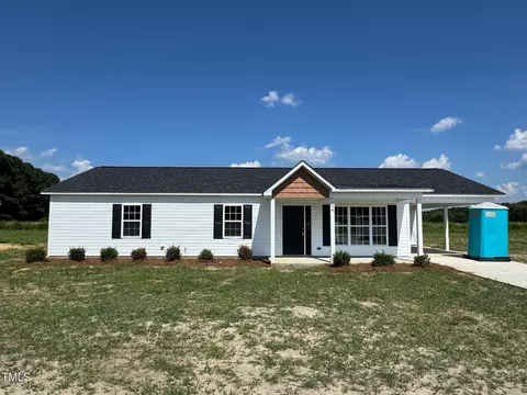 179 Lanefield Rd, Warsaw, NC 28398