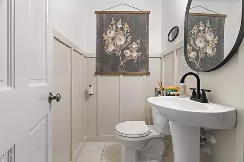 Bath - 2117 Averette Rd, Wake Forest, NC 27587 photo 5 of 9