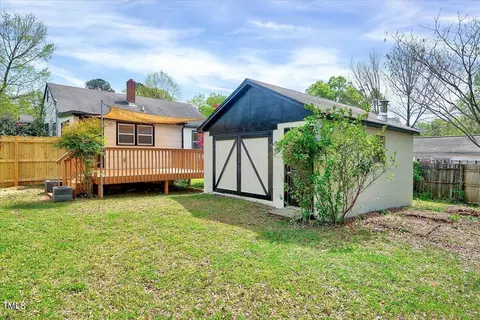 Exterior - 829 Colleton Rd, Raleigh, NC 27610 photo 7 of 7