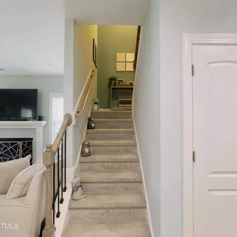 Entry Way - 136 Unique Pl, Garner, NC 27529 photo 3 of 6