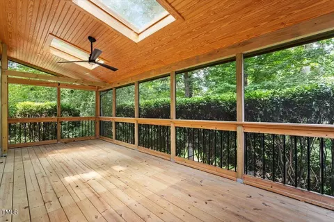 6 Foxlair Ct, Durham, NC 27712 photo 12