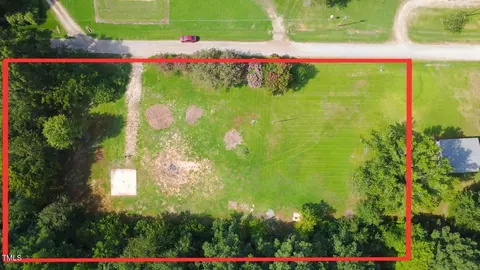 2317 Grandmas Ln, Raleigh, NC 27603