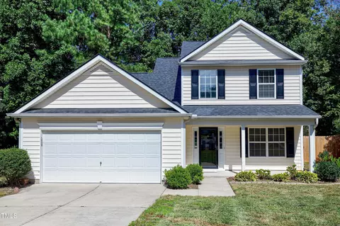 112 Gingerlilly Ct, Holly Springs, NC 27540