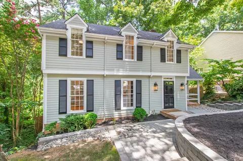 1105 Blenheim Dr, Raleigh, NC 27612