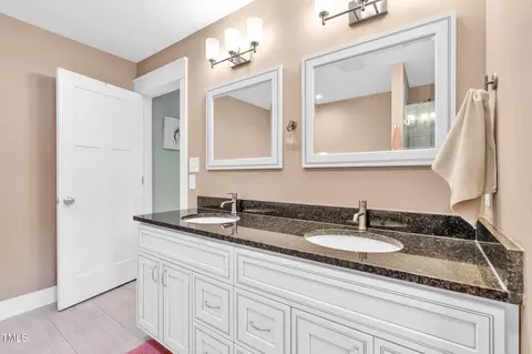 Bath - 2 Premier Ct, Durham, NC 27713 photo 3 of 5