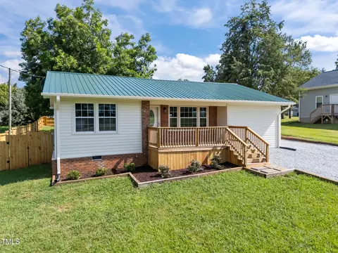150 Summit St, Roxboro, NC 27573