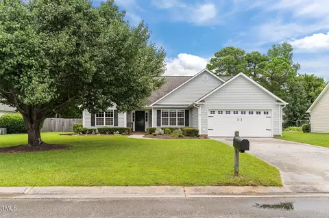 3113 Cabot Dr, Wilmington, NC 28405