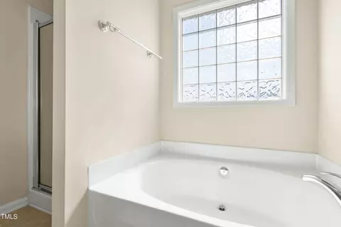 Bath - 116 Reno Ave, Garner, NC 27529 photo 1 of 3