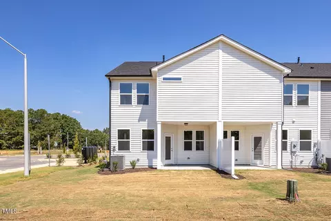 Exterior - 3904 Well Fleet Dr, Fuquay Varina, NC 27526 photo 3 of 3