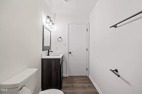 Bath - 1001 Atchison Street St, Garner, NC 27529 photo 4 of 4