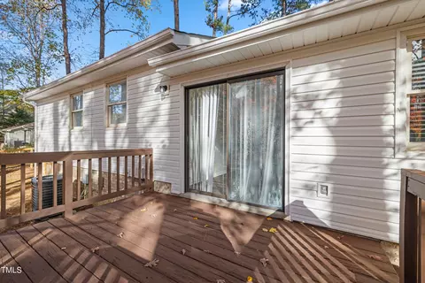 Exterior - 1001 Atchison Street St, Garner, NC 27529 photo 2 of 2