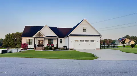 18 Pawnee Pl, Willow Spring, NC 27592