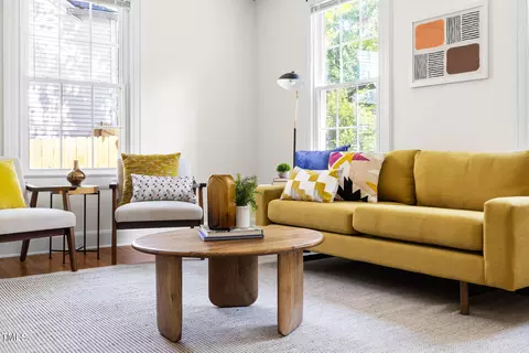 106 W Edgewood Dr, Durham, NC 27704