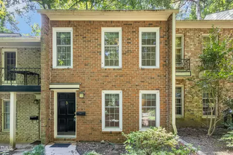 409 Smith Ave #103, Chapel Hill, NC 27516