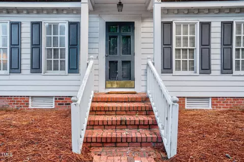 100 Old Colony Way, Rocky Mount, NC 27804
