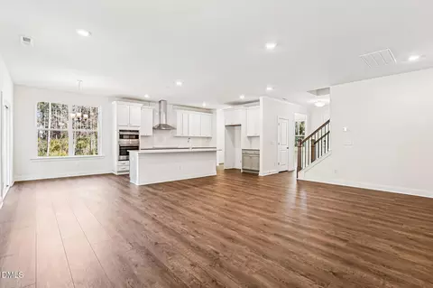 Living - 368 Artic Cir, Garner, NC 27529 photo 2 of 3