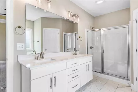 Bath - 9550 Bear Run Ln, Middlesex, NC 27557 photo 2 of 4