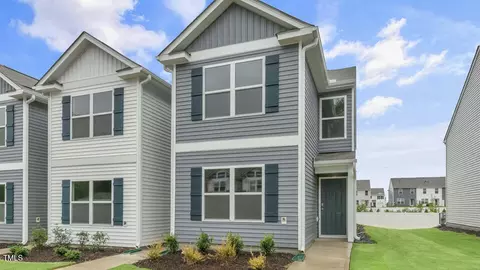 150 Holmes Corner Dr, Smithfield, NC 27577