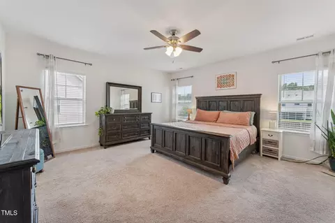 1020 Big Spring Cir, Durham, NC 27703 photo 15