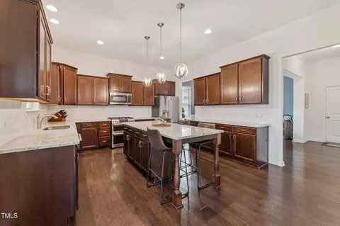 1020 Big Spring Cir, Durham, NC 27703 photo 11